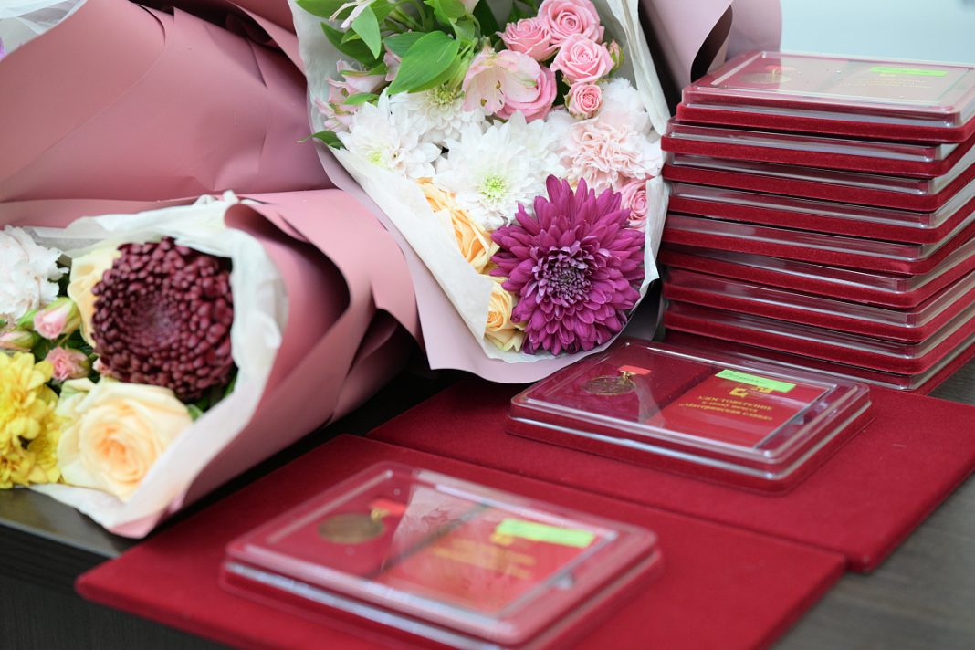 Конкурсы, концерты и не только: как в Сочи отпраздновали День матери