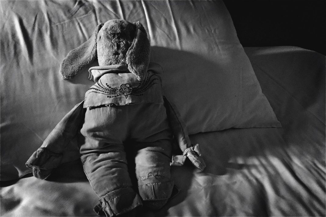 Страшная смерть 2-летней малышки: муж с женой специально не давали еды, чтобы убить ребенка