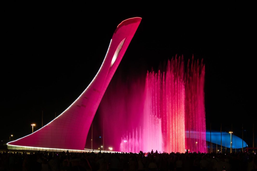 Поющий фонтан в Олимпийском парке закрылся на профилактику