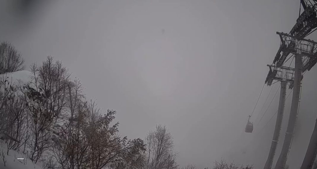 Ливневый снег на высоте 2320 м: толщина покрова в горах Сочи достигла 38 см