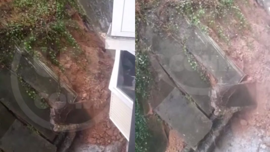Оползень сходит на жилой дом в Дагомысе: подпорная стена начала разрушаться