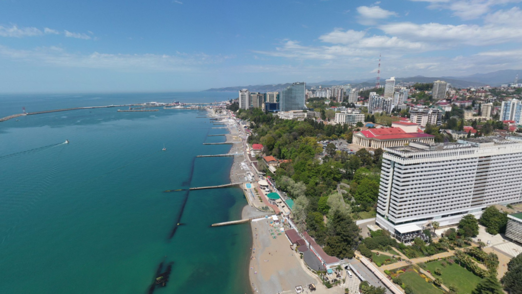 Сочи решает: жители курорта выберут объекты для благоустройства в 2025 году