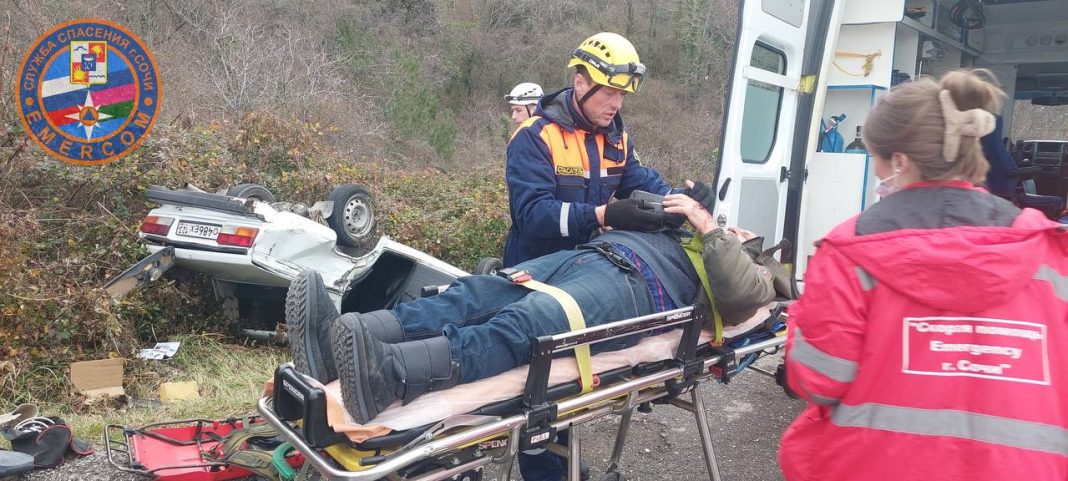 Страшная авария в Лазаревском районе Сочи едва не унесла жизнь автомобилиста