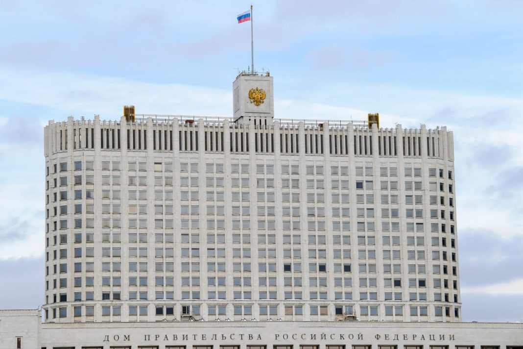 Правительство РФ выделило 1,5 млрд рублей на ликвидацию последствий разлива нефти в Черном море