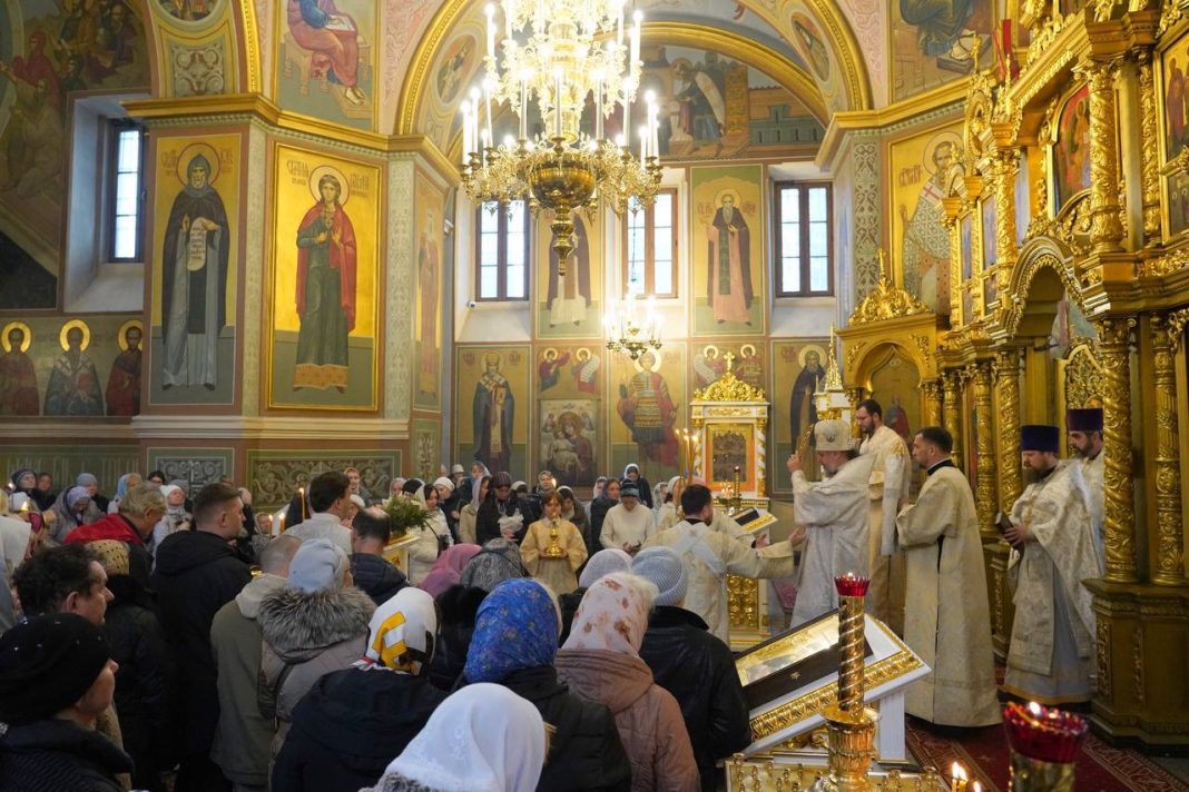 Православные Сочи отметили Крещение: 37 храмов провели богослужения