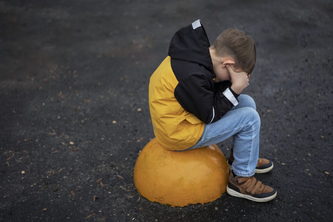 12-летнего мальчика сбила машина на улице Донской: он перебегал дорогу в неположенном месте