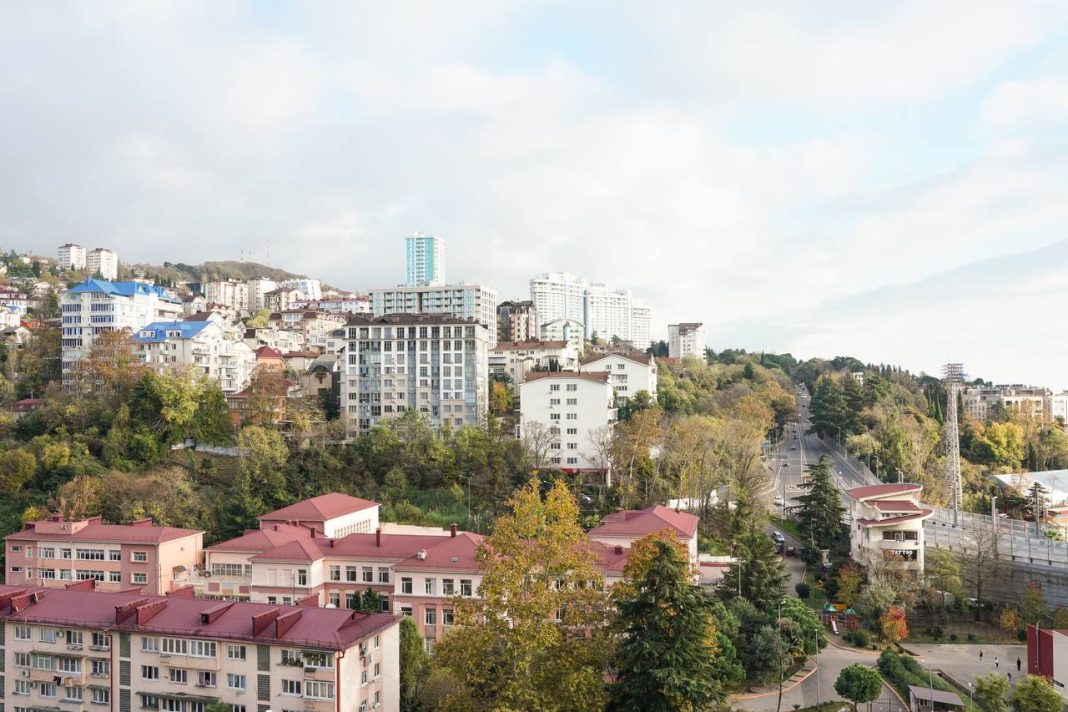 Торговый центр и деловой комплекс появятся в Сочи в рамках КРТ