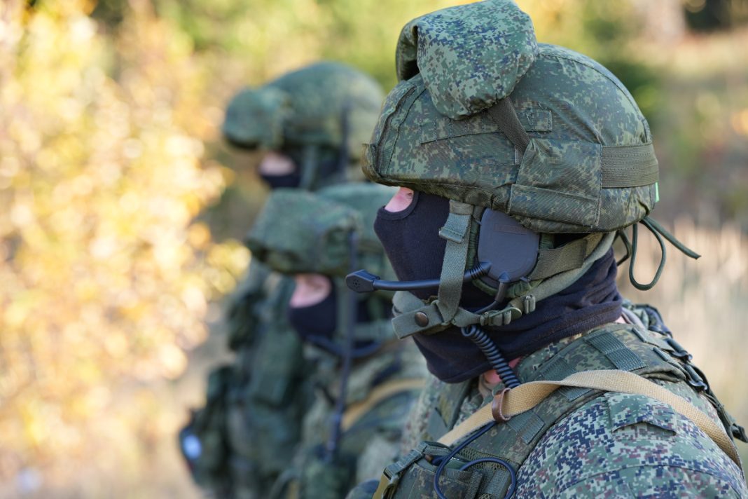 Кто и зачем пойдет на военные сборы в 2025 году: объясняет Картаполов