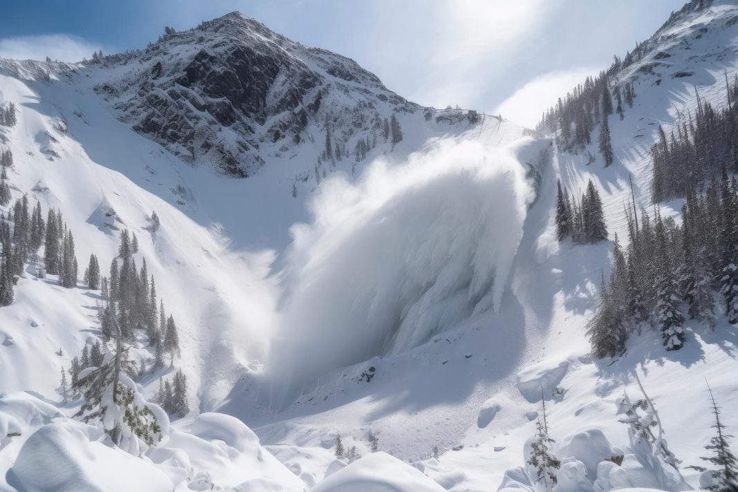Штормовое предупреждение: туристов просят не подниматься в горы Сочи