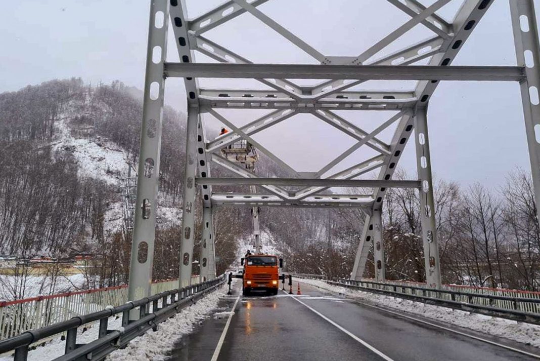 Дорожники перекроют участок трассы в Красной Поляне в ночь на 20 февраля
