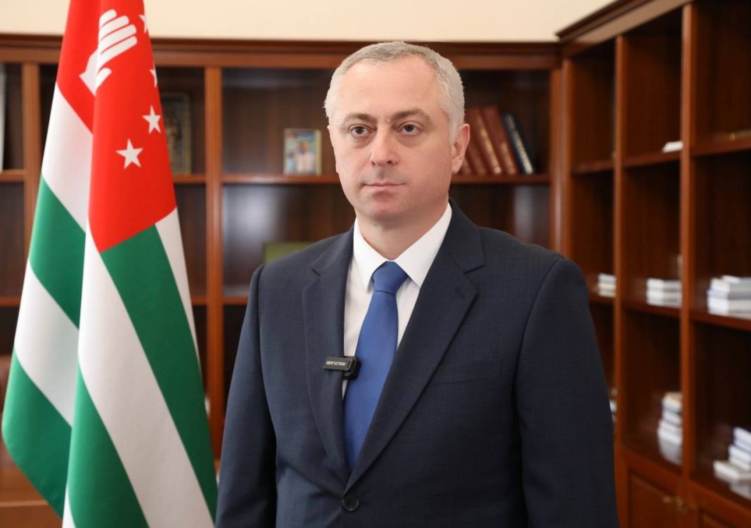 Бадра Гунба вступит в должность президента Абхазии 2 апреля