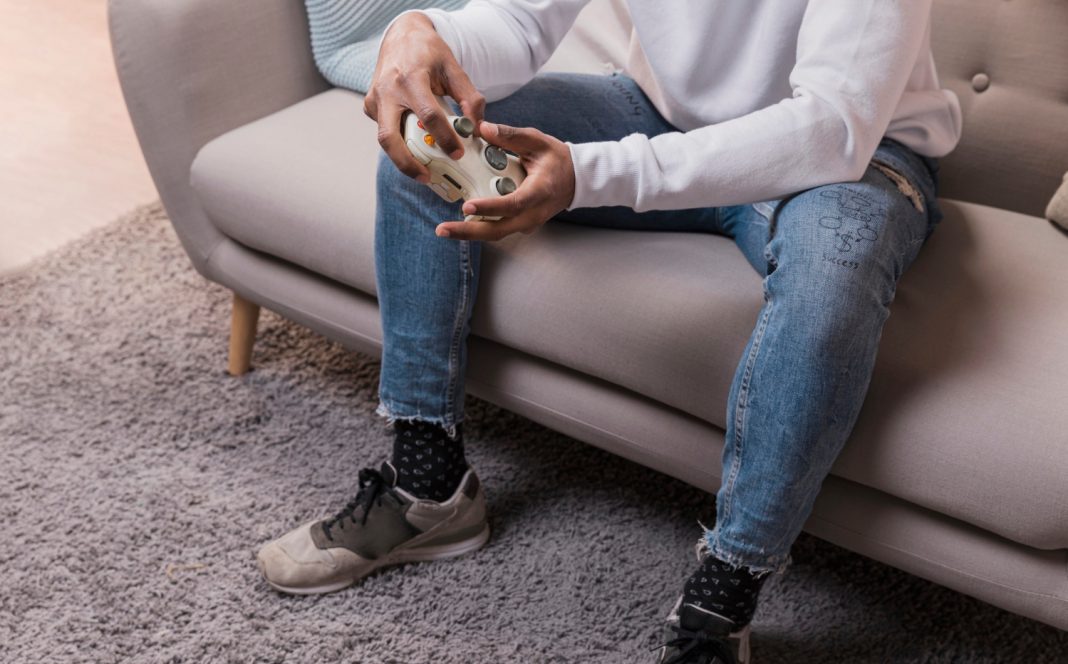 27-летний мошенник в Сочи арендовал приставку и сдал в ломбард