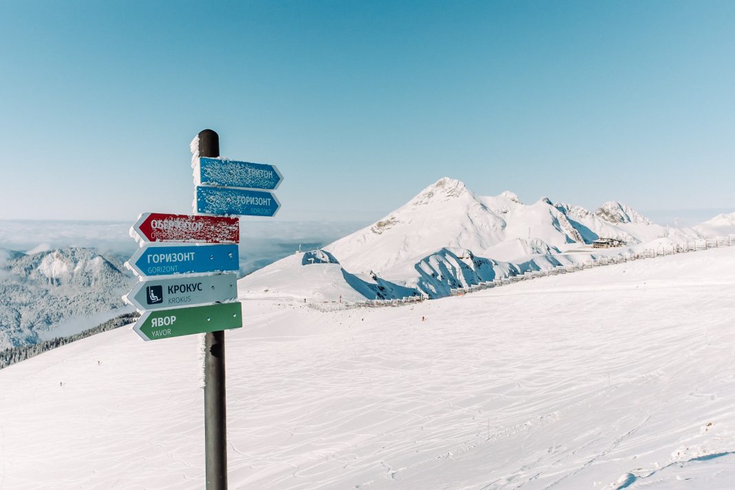 Сугробы в горах Сочи достигли 75 сантиметров