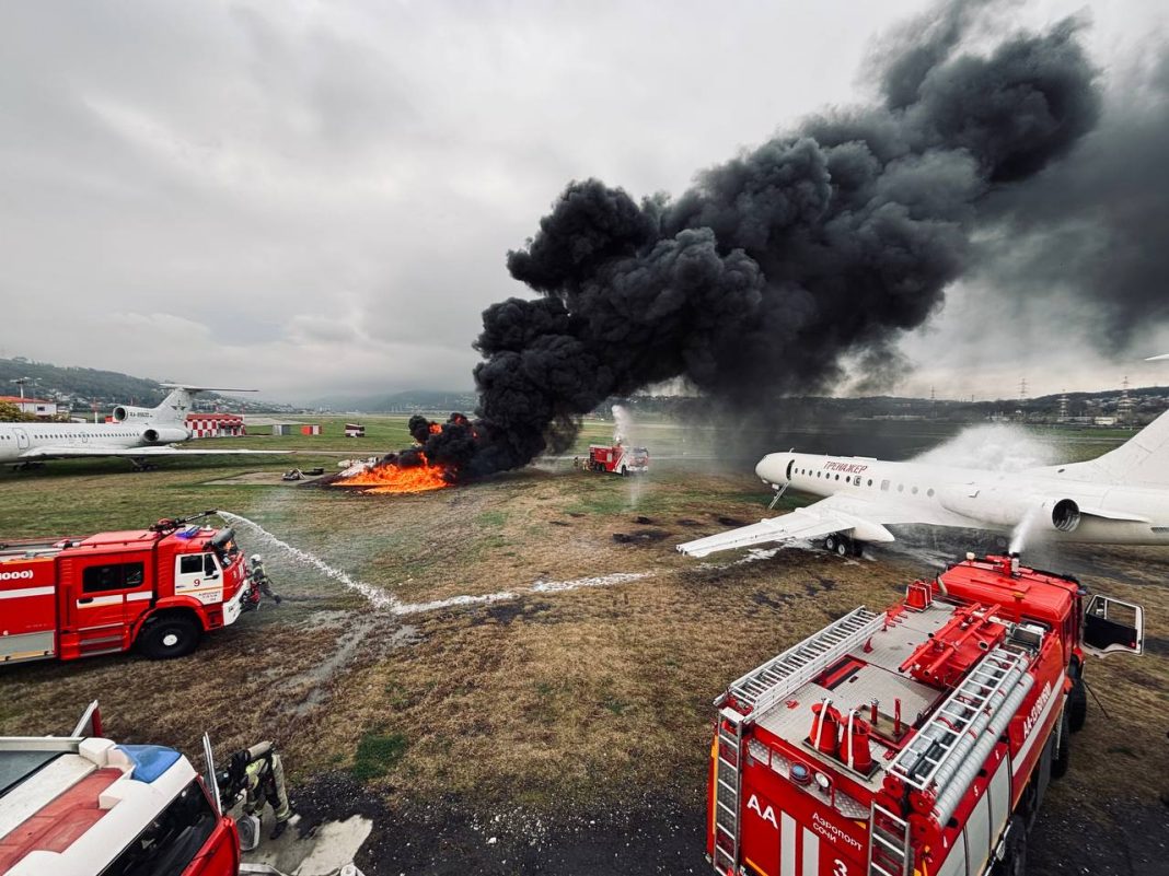 Аварийная посадка и пожар: в Сочи прошли масштабные «огненные» учения
