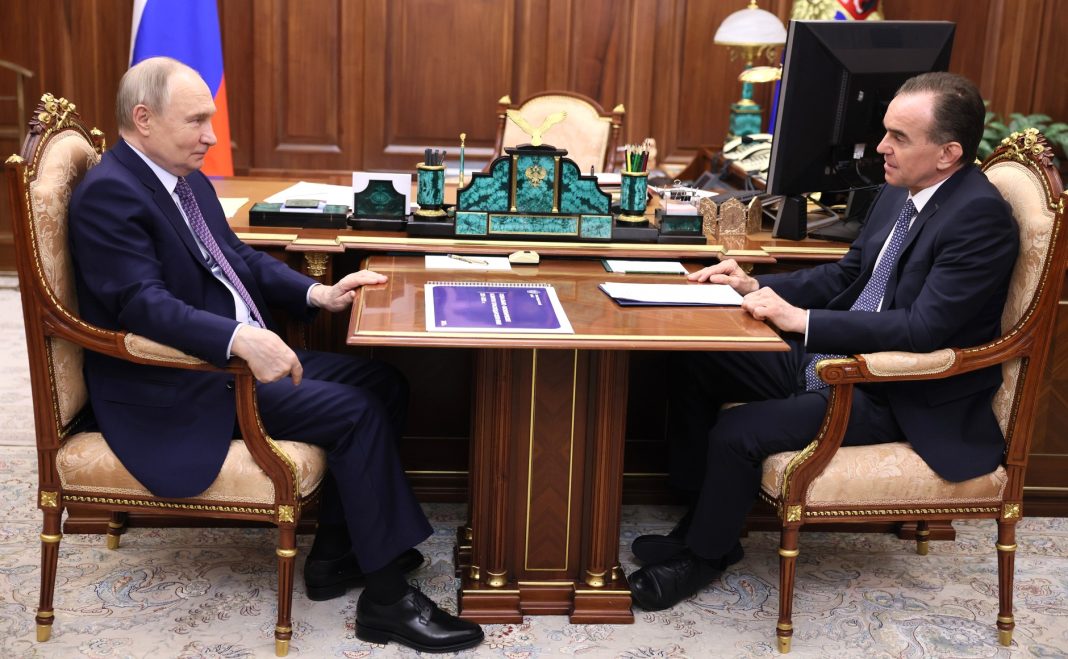 Путин поддержал выдвижение Кондратьева на новый губернаторский срок