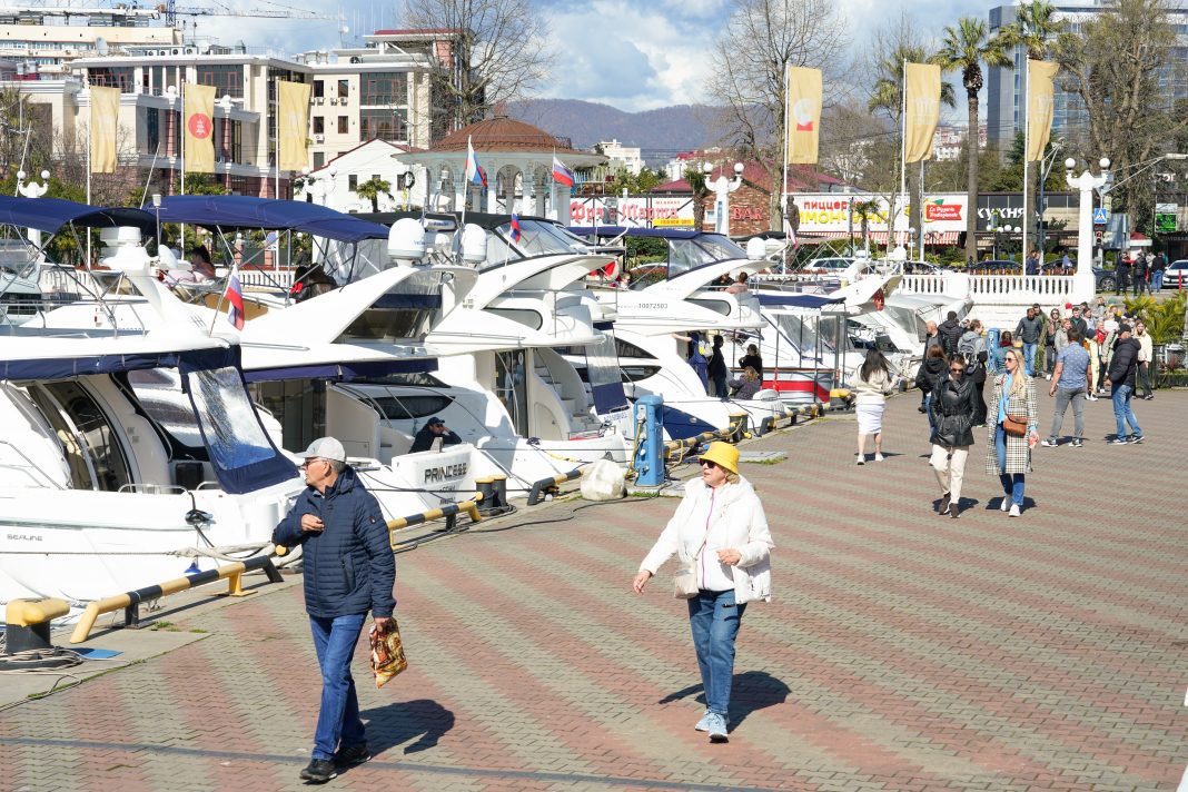 В Сочи до +22°C: юг России накроет аномальное тепло