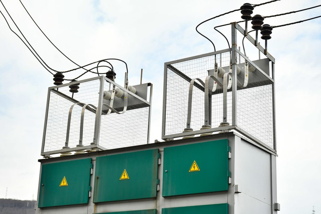 Внеплановое отключение света произойдет в Сочи 21 июля: перечень улиц