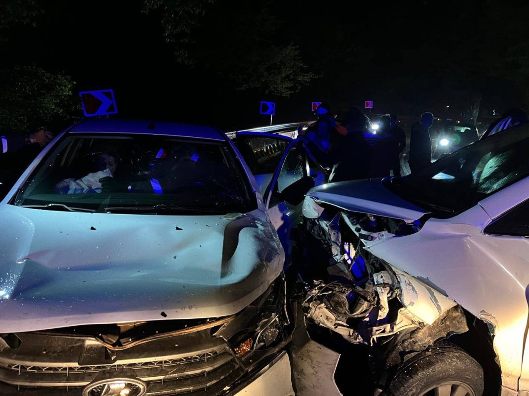 На трассе «Джубга – Сочи» столкнулись две легковушки: среди пострадавших несовершеннолетний