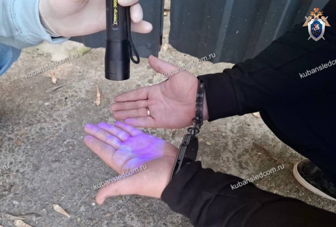 В Сочи экс-полицейского арестовали за вымогательство у предпринимателя