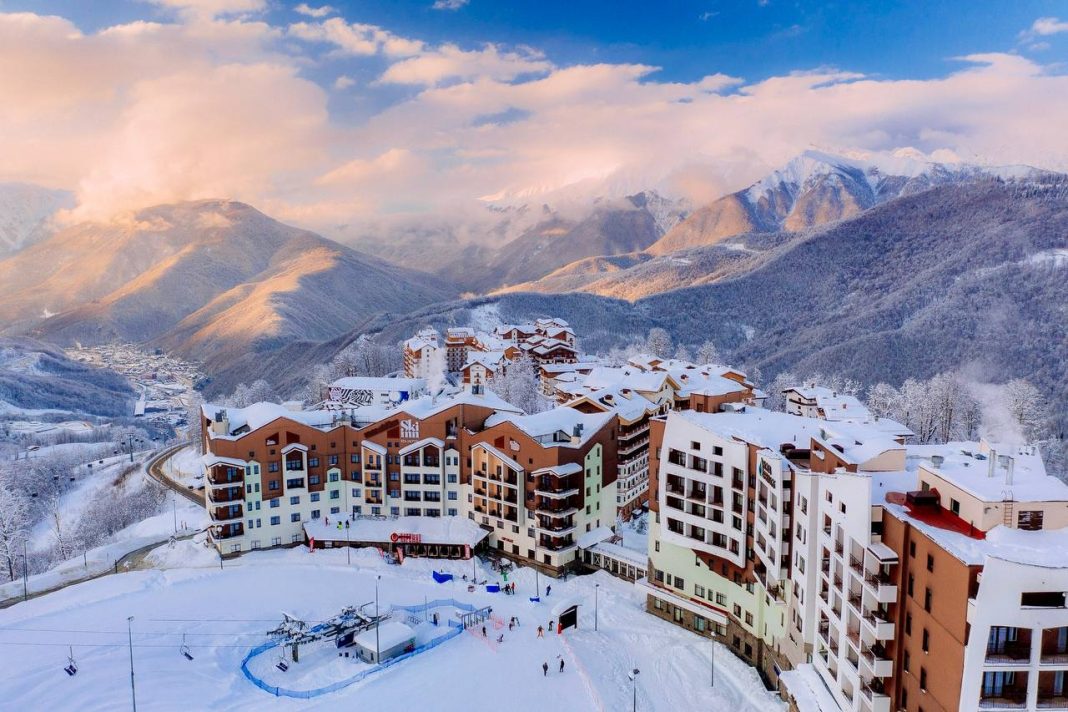 В Сочи за зиму отдохнули более 2,1 миллиона туристов