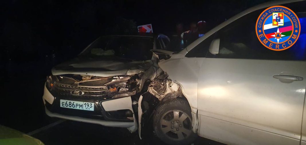 Авария на трассе в Сочи: трое, включая подростка, оказались в больнице