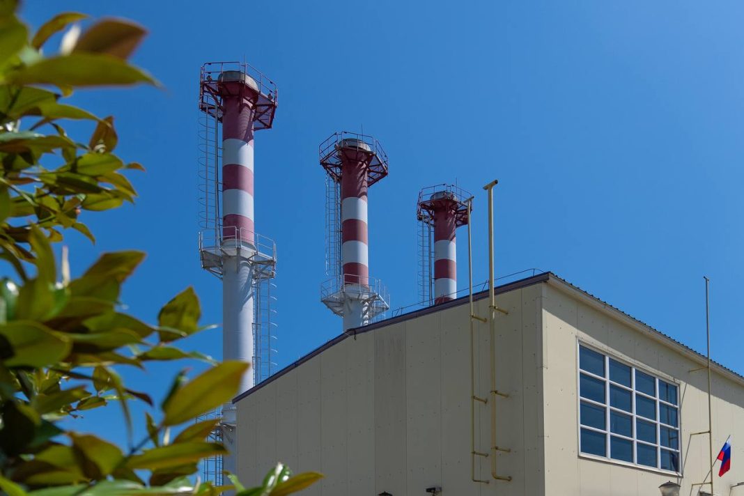 В Сочи к зиме модернизируют пять котельных и обновят 12 км сетей