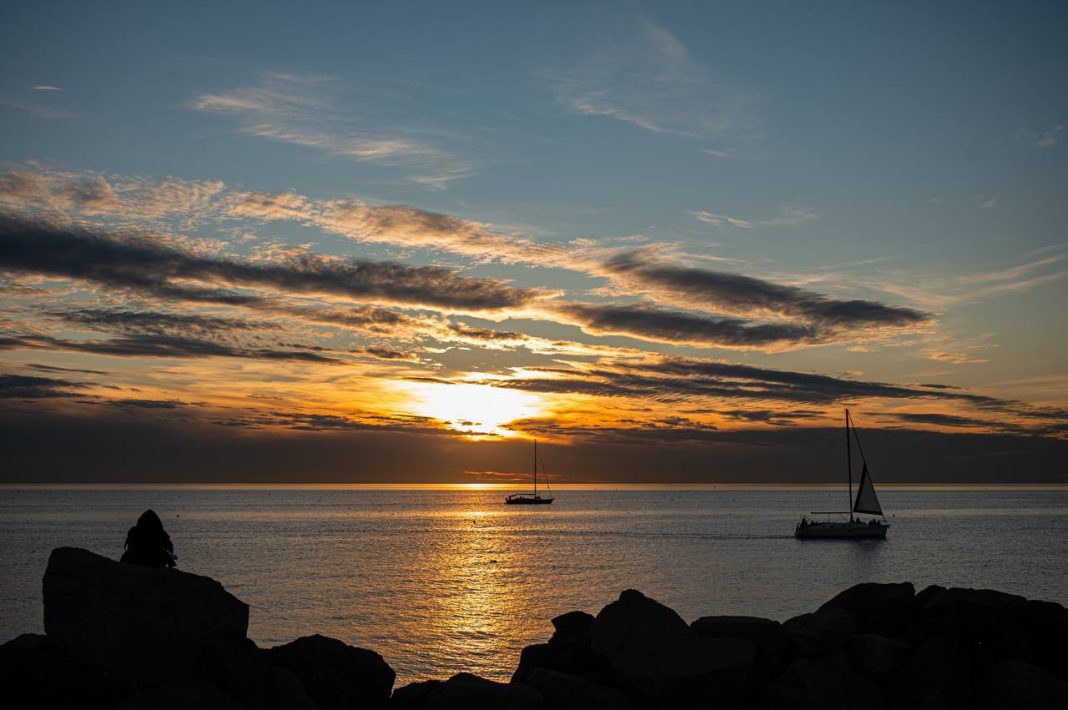 Вода и песок в Сочи признаны безопасными — Роспотребнадзор