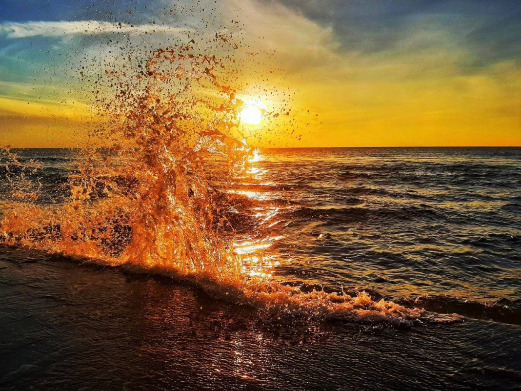 В Сочи придет настоящее лето: до каких отметок прогреются воздух и морская вода в эти выходные