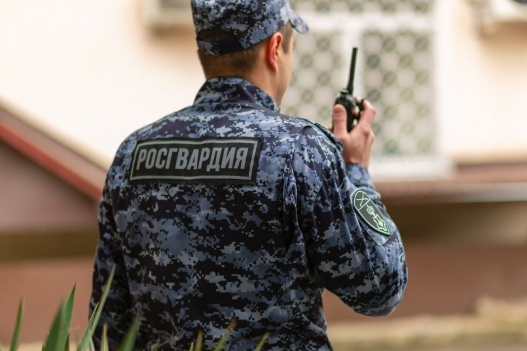 Попался на горячем: в Сочи задержали мужчину за кражу из спортивного магазина