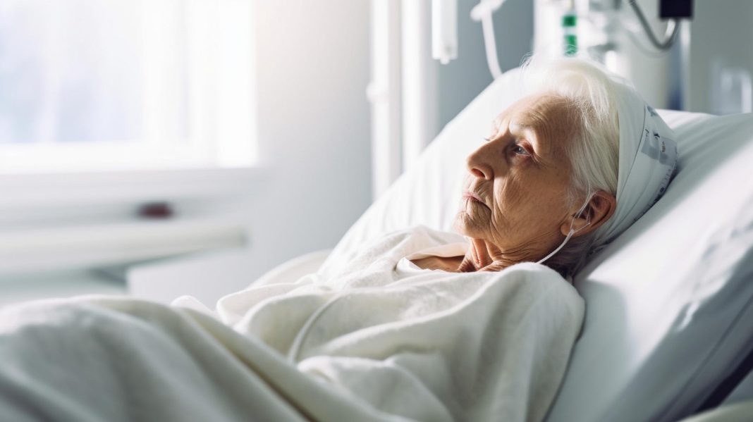 74-летняя пассажирка рейса «Сочи — Петербург» получила открытый перелом предплечий