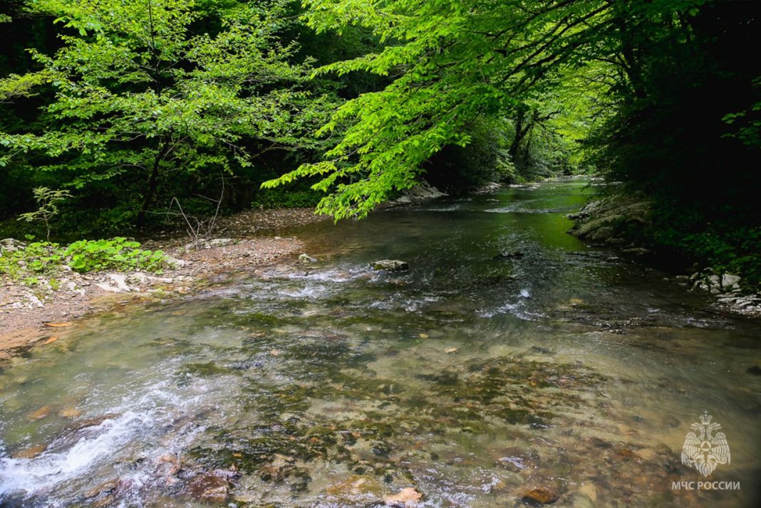 Спасательная операция в Сочи: двое туристов заблудились у Агурских водопадов