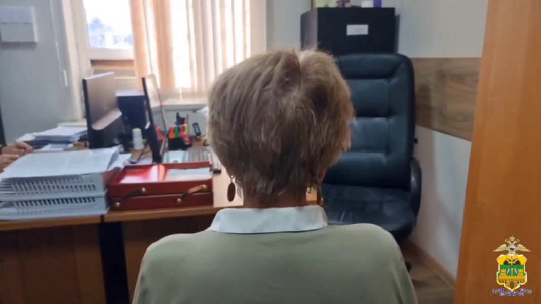 Выманили код под предлогом записи на УЗИ: сочинку чудом спасли от потери 200 тысяч рублей