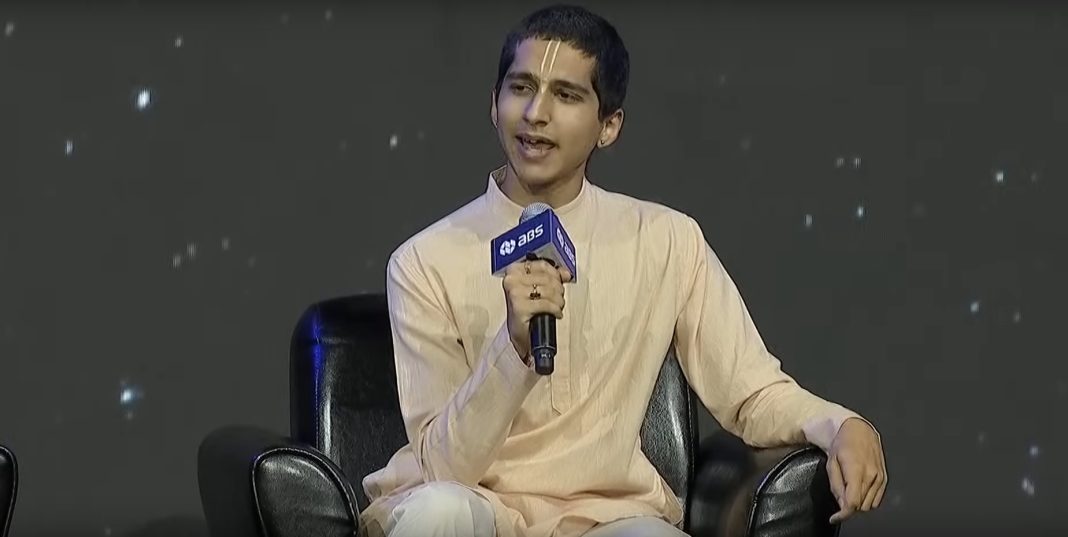 Крах США, конец Украины, а что с Россией? Тревожные прогноз юного провидца о судьбах стран