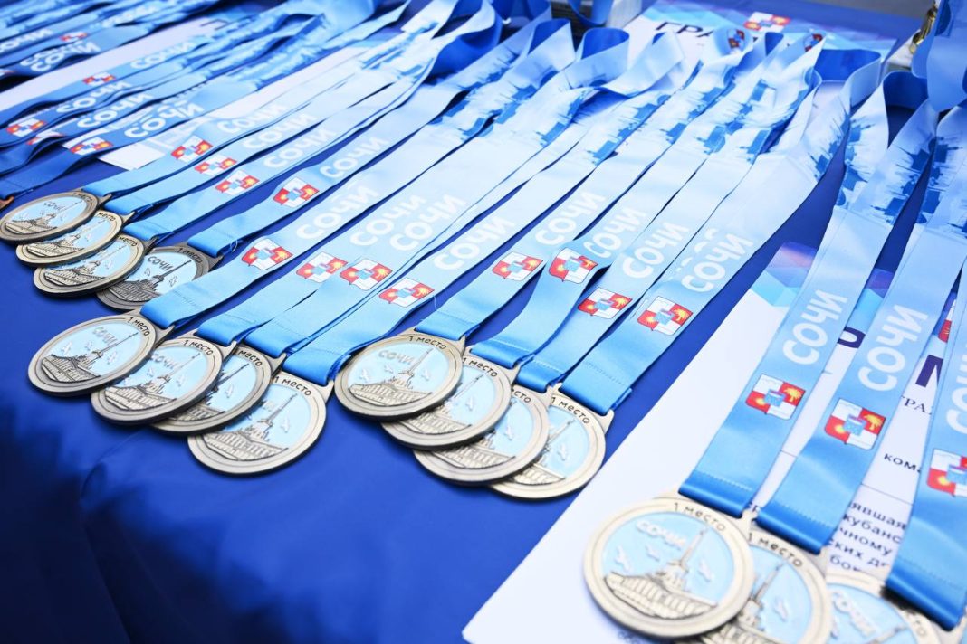 В Сочи определили победителей городского этапа турнира на уличному баскетболу