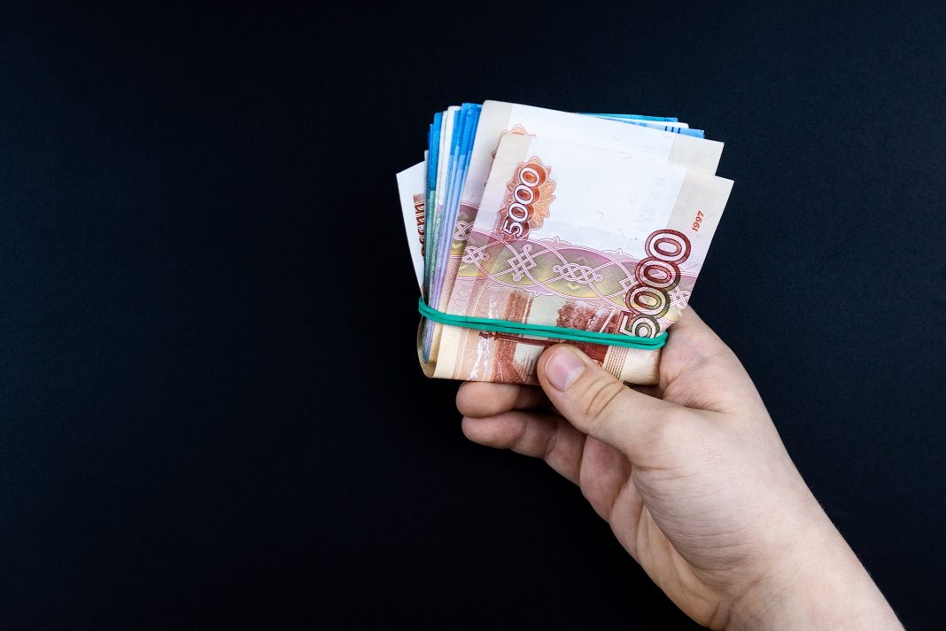 Сочинец стал жертвой афериста из Геленджика, который пообещал ему построить дом