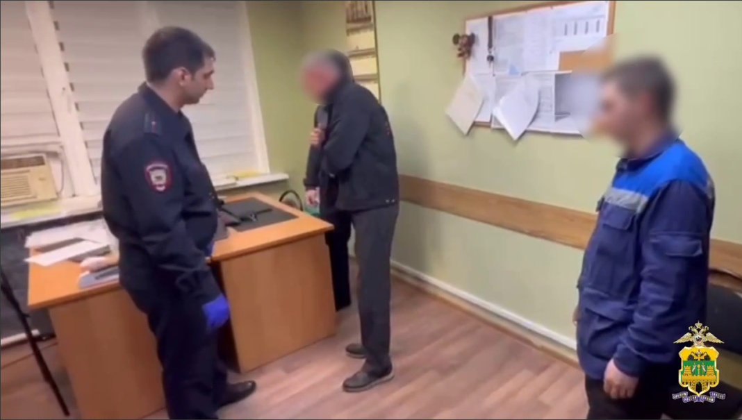 Весы, сверток, 90 граммов марихуаны: в Сочи пойман наркодилер