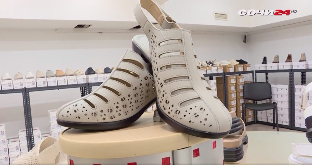 В Сочи распахнул свои двери уникальный магазин удобной обуви для людей с проблемами ног