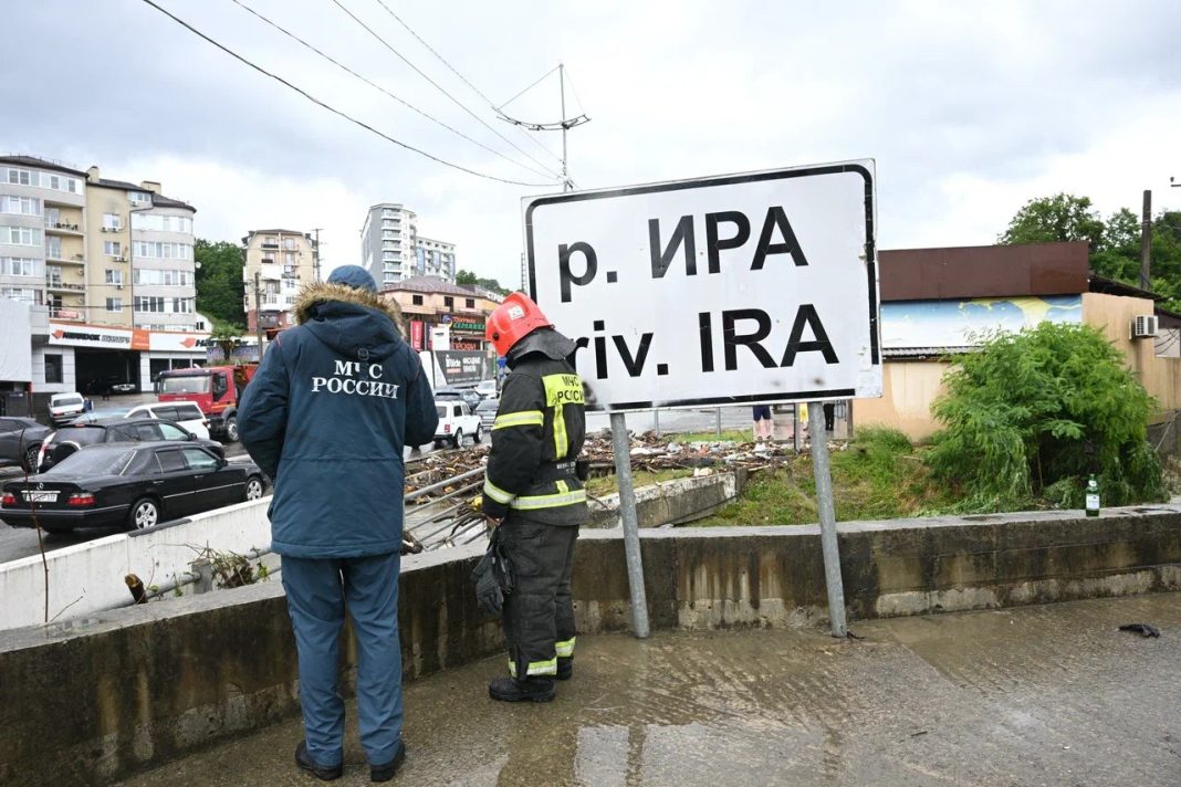 Уровень воды в реках Сочи резко вырос на 1,6 метра