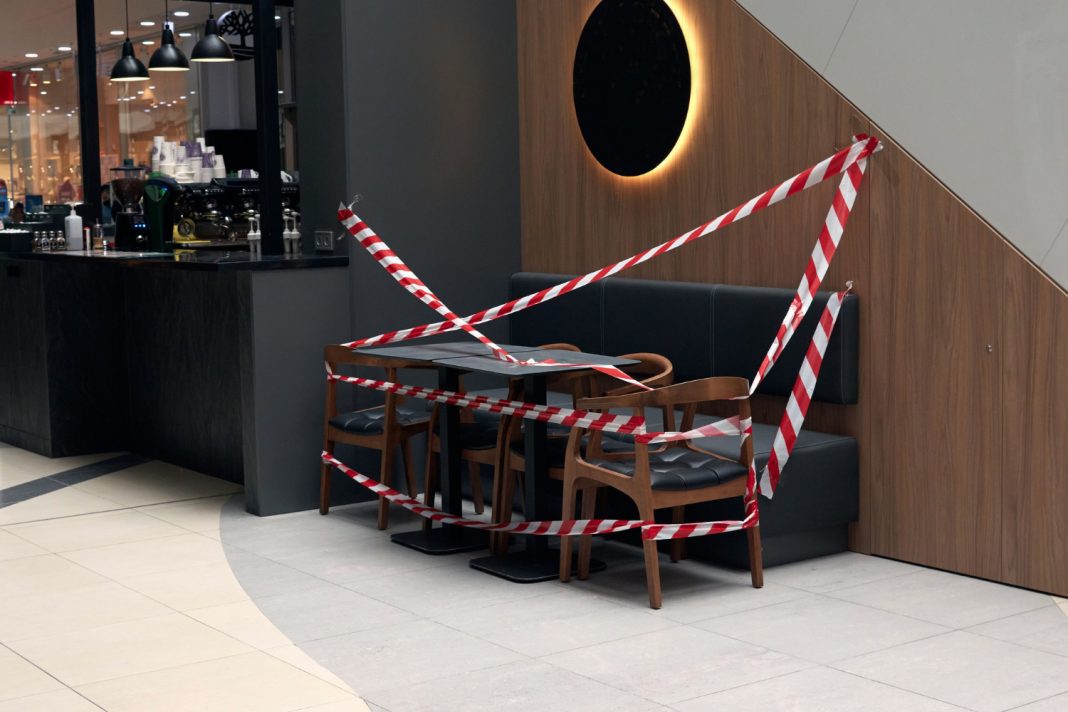 Суд приостановил работу ресторана в Красной Поляне на 90 дней после жалоб на отравления