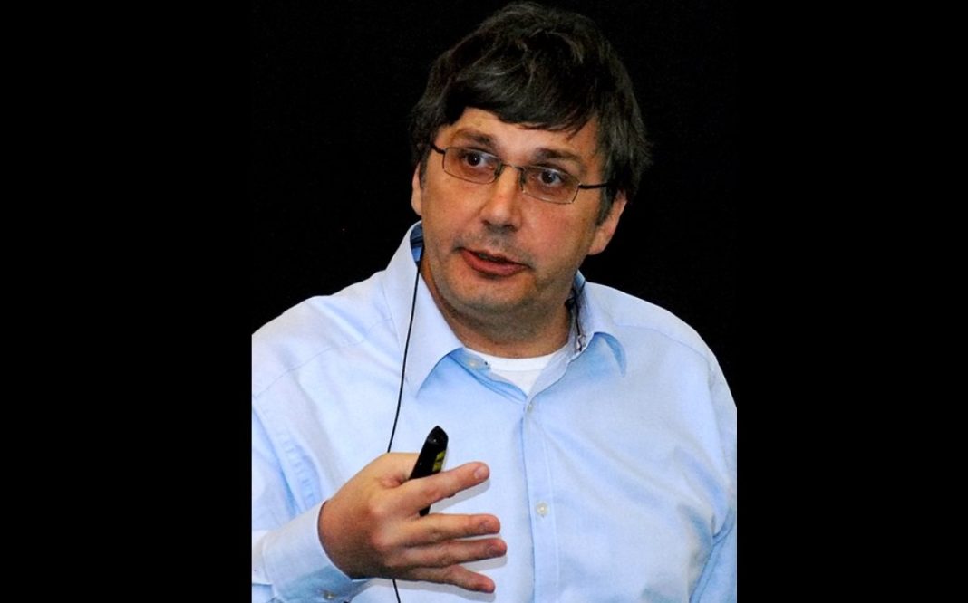 Нобелевский лауреат из Сочи лишён нидерландского гражданства из-за паспорта Великобритании