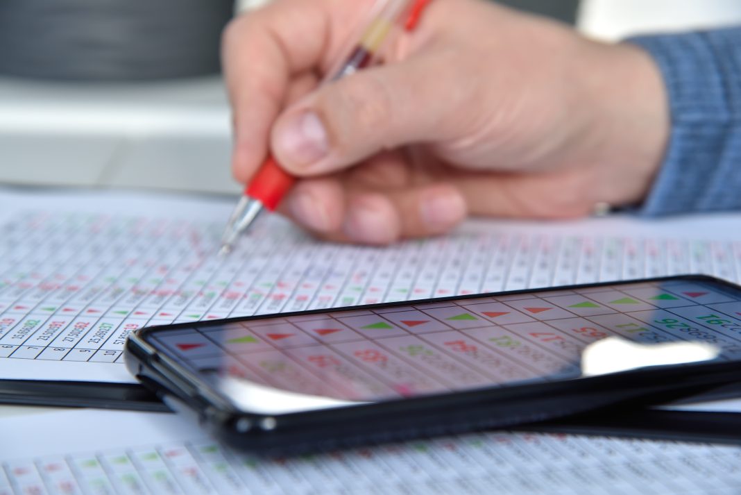 Банки рассказали, каким образом повышают финансовую грамотность россиян