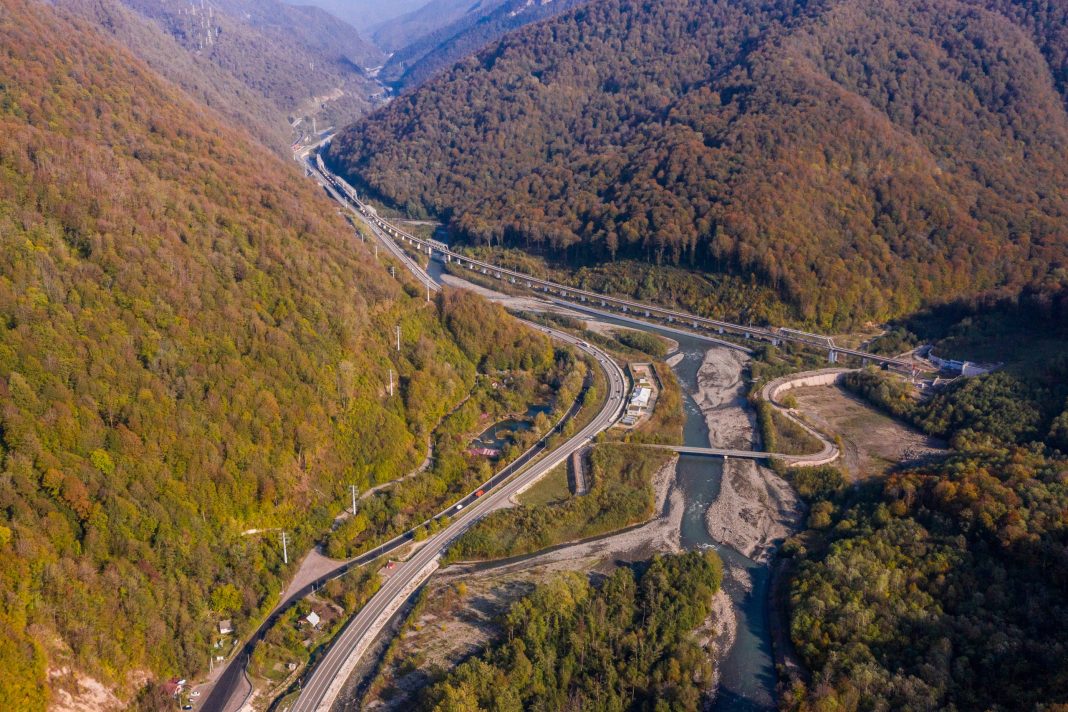 В Сочи на трассе Адлер – Красная Поляна появятся две новые площадки для отдыха