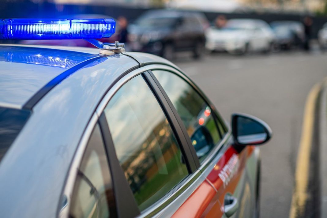 На улице Шоссейной в Сочи прохожие спасли ребенка