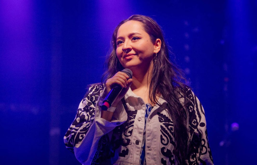 «Та, что жалела террористов»: Екатерина Мизулина возмутилась возвращением певицы Манижи в Россию