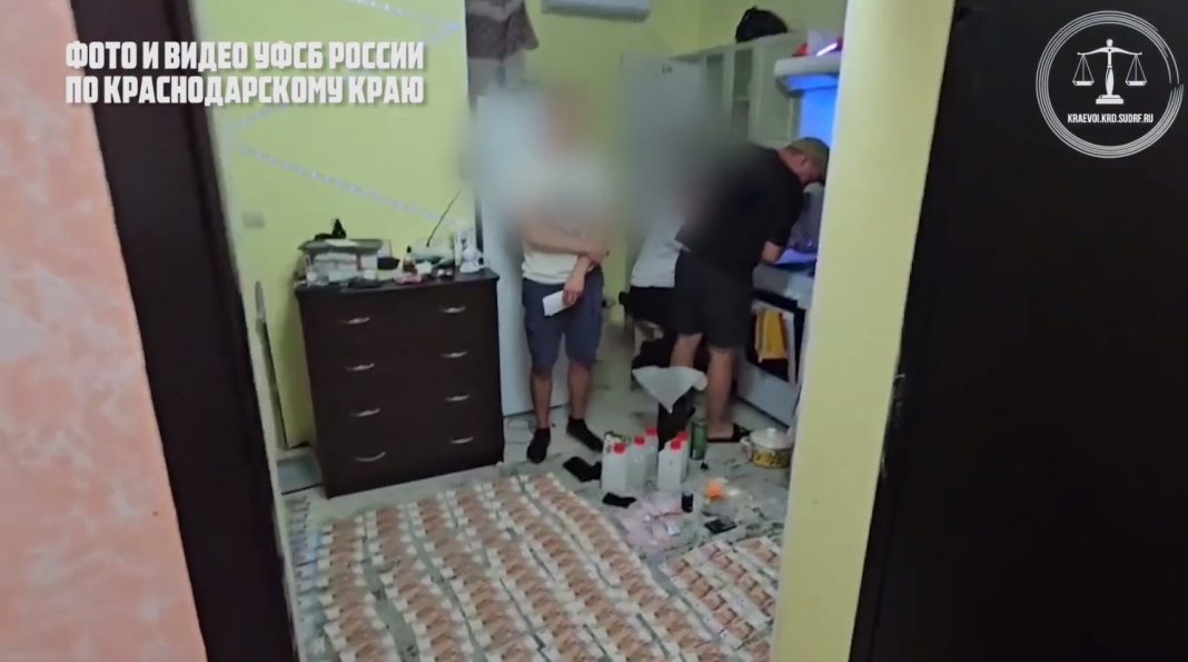 За попытку сбыть наркотики суд Сочи приговорил экс-нарколога к 10 годам