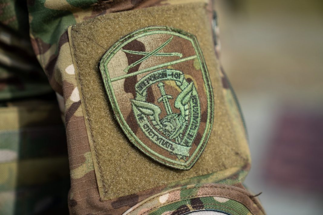 Быстрая реакция: боец ОМОН задержал в Сочи скрывавшегося вора