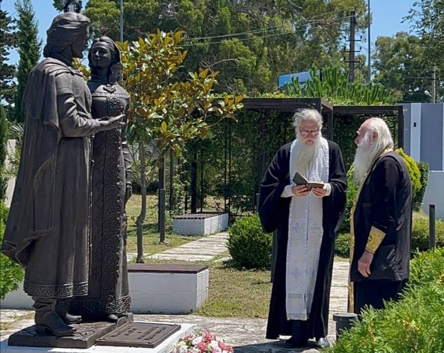 Духовное событие в Абхазии: освящен памятник святым Петру и Февронии
