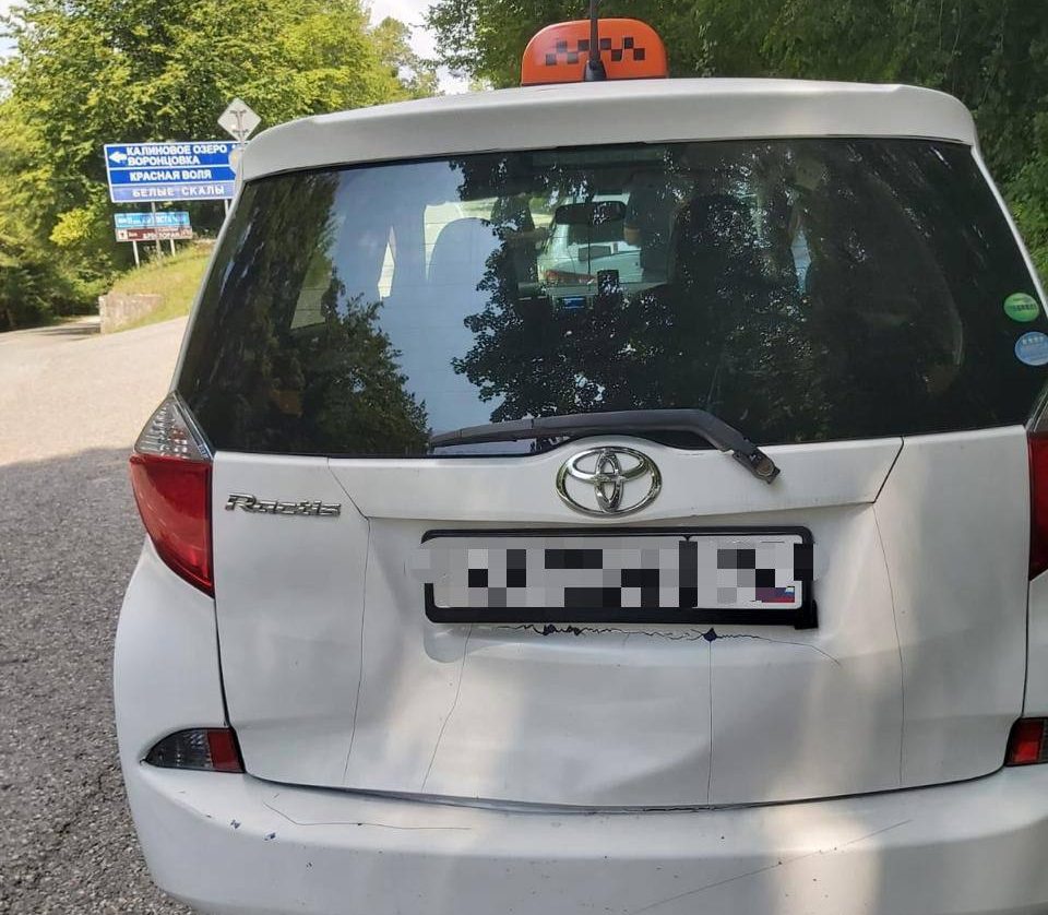 В Сочи задержан нелегальный водитель такси