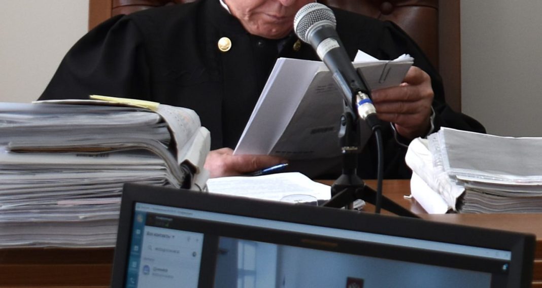 Житель Сочи проведет 5,5 лет в колонии за распространение фейков о ВС РФ