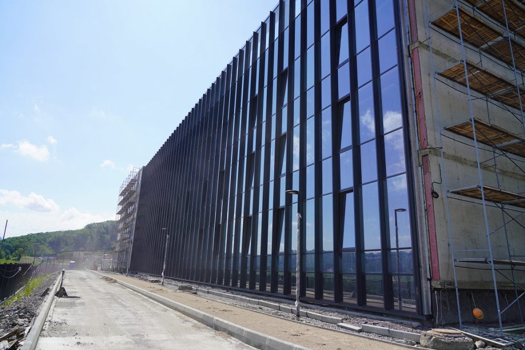 Новая школа на 1100 мест строится в Сочи – готовность уже 84%